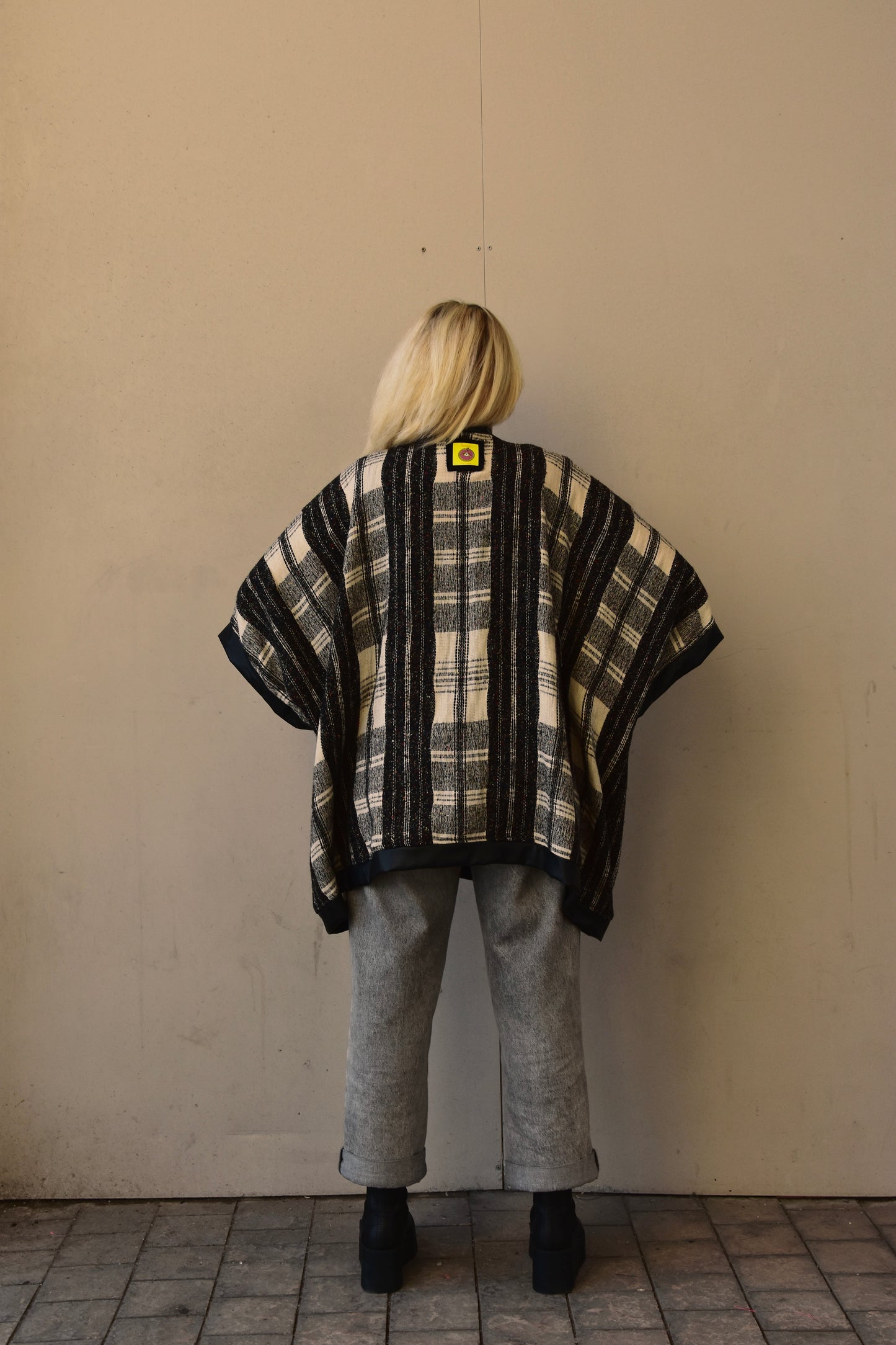 KIMONO MONOKROME REBEL